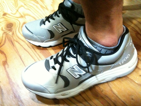 NEWBALANCEcm1700.jpg